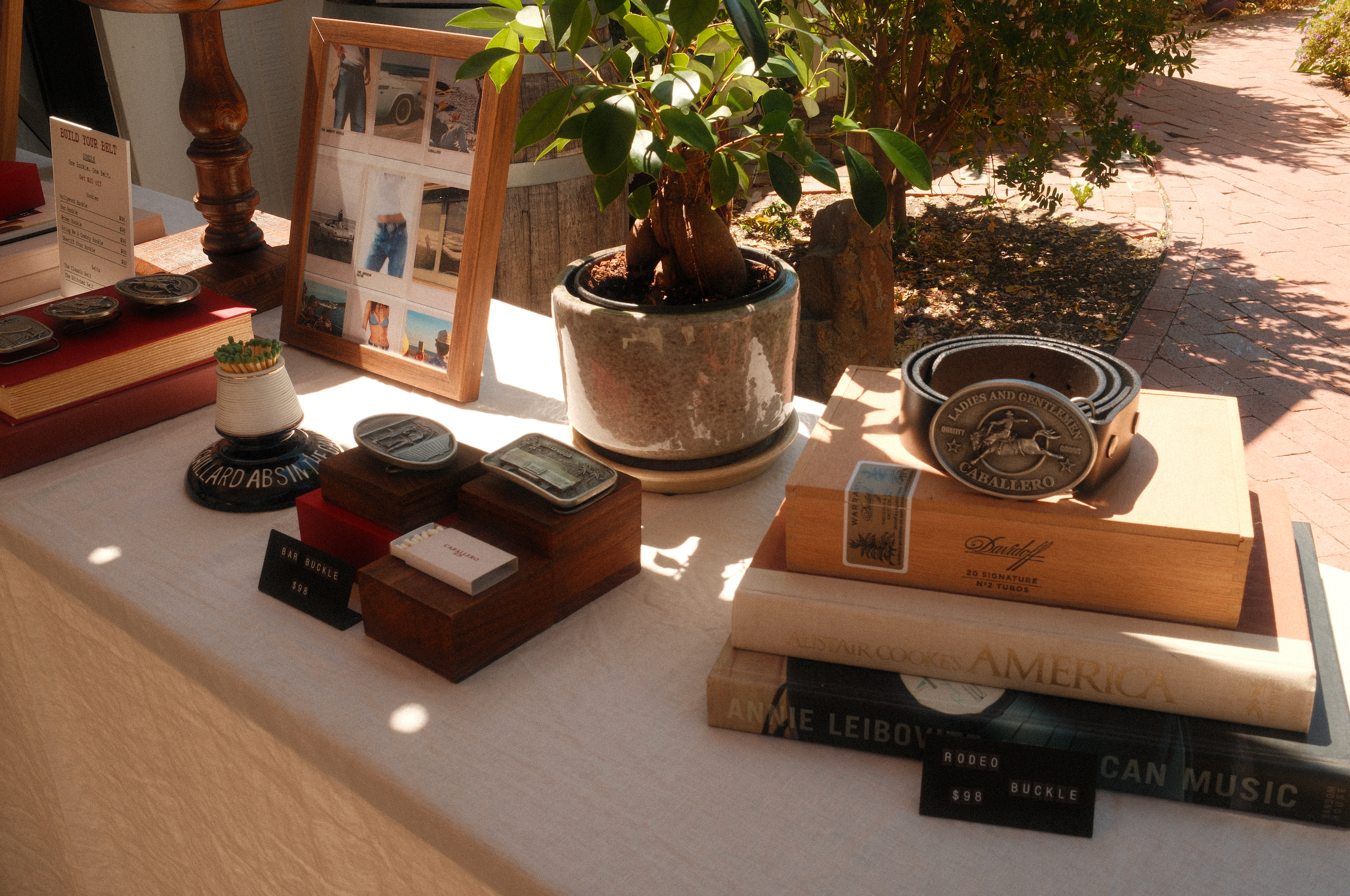 Caballero Buckle pop-up display, Los Olivos